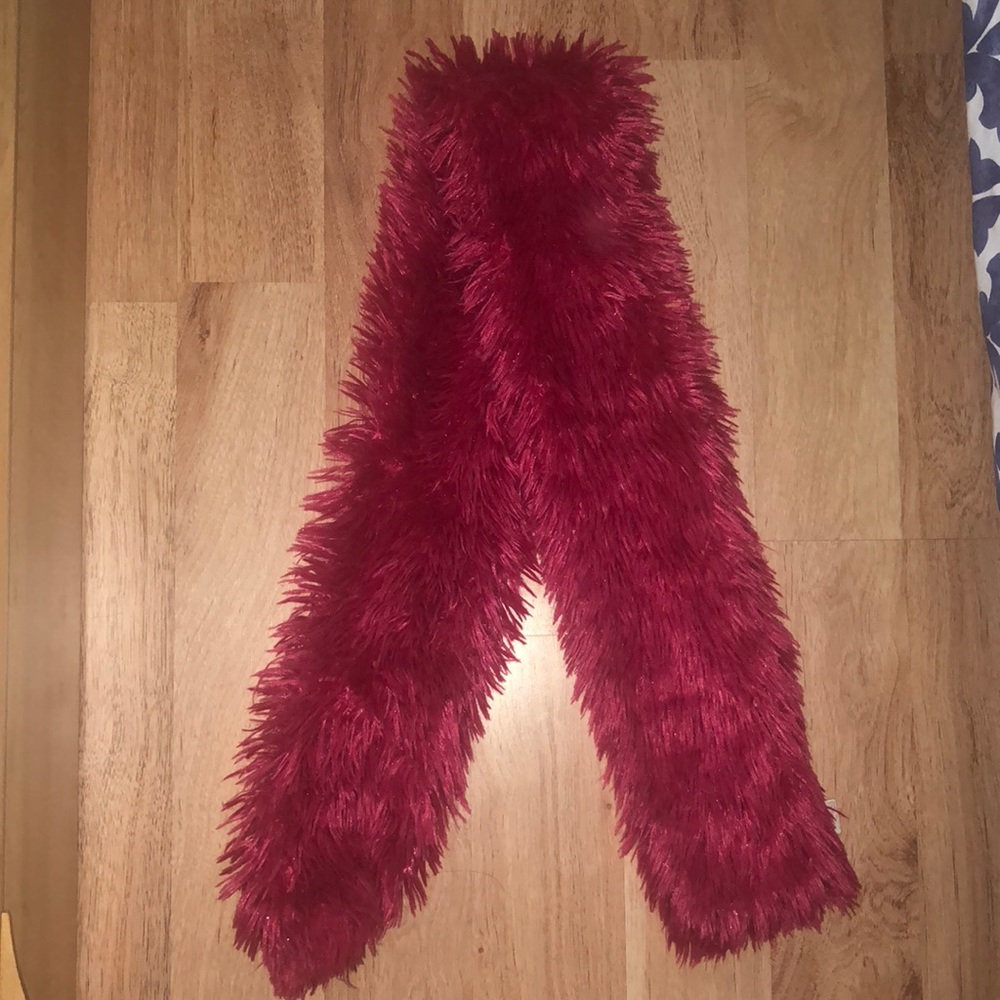 Fluffy Scarf